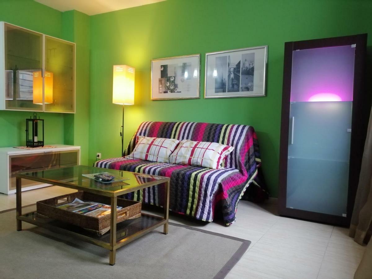 Apartamento Teatro Del Mercado Apartment ซาราโกซา ภายนอก รูปภาพ