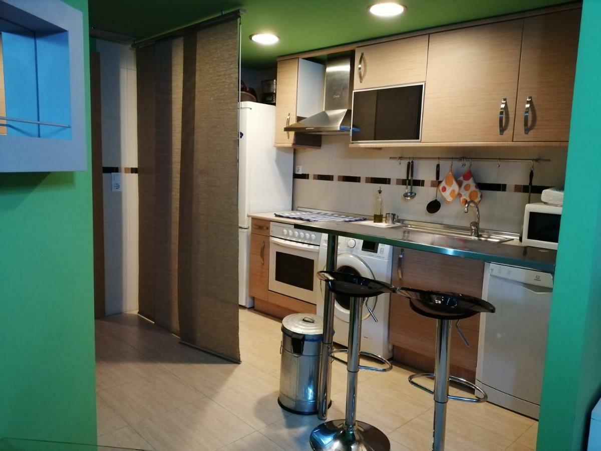 Apartamento Teatro Del Mercado Apartment ซาราโกซา ภายนอก รูปภาพ