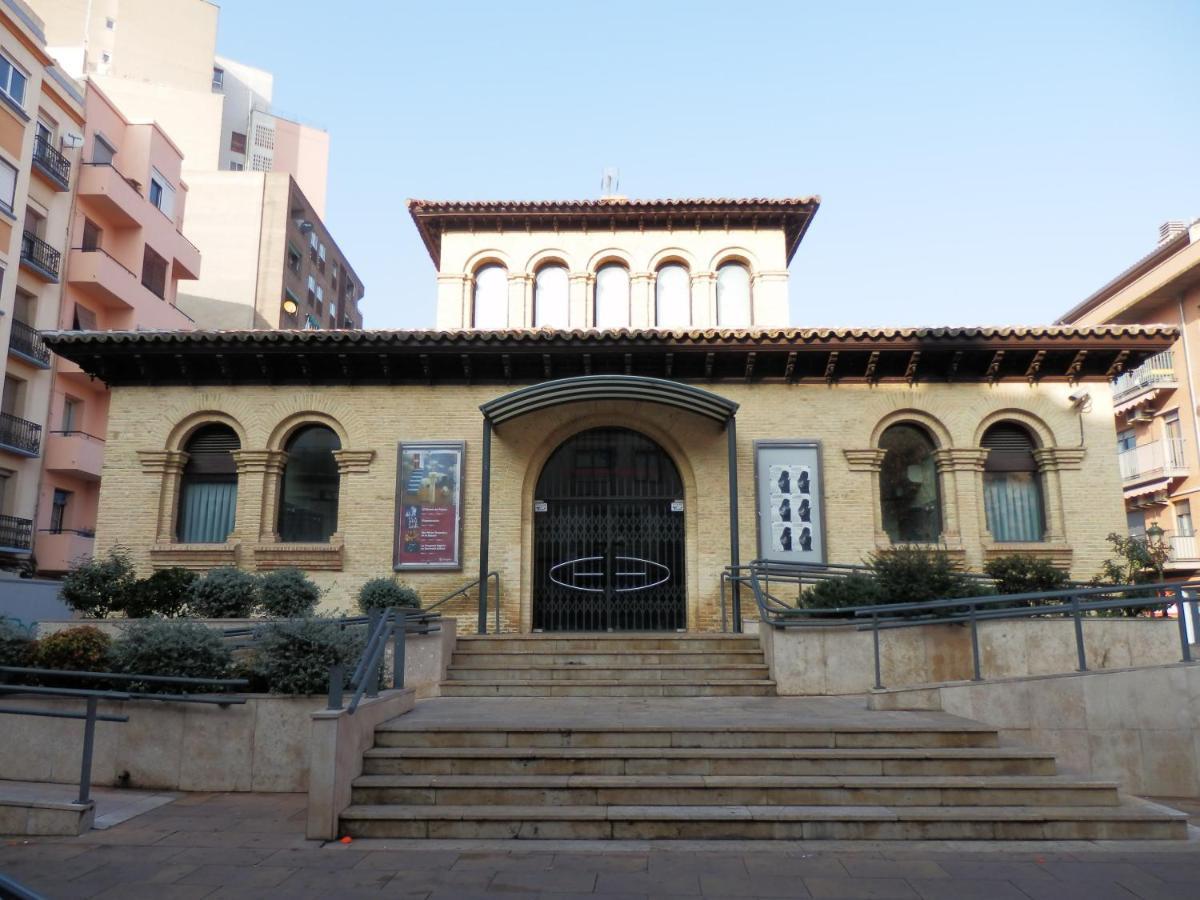 Apartamento Teatro Del Mercado Apartment ซาราโกซา ภายนอก รูปภาพ